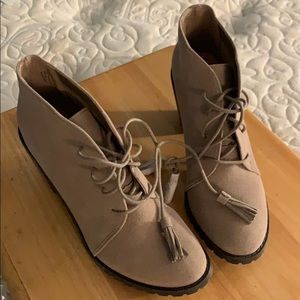 Size 8 restricted boots